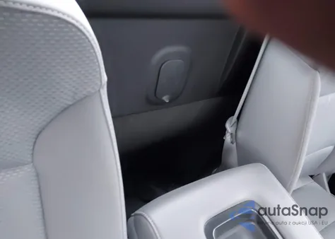 2016 Chevrolet Silverado 1500 Wt из США, поврежденный, VIN 1GCNCNEH6GZ380153